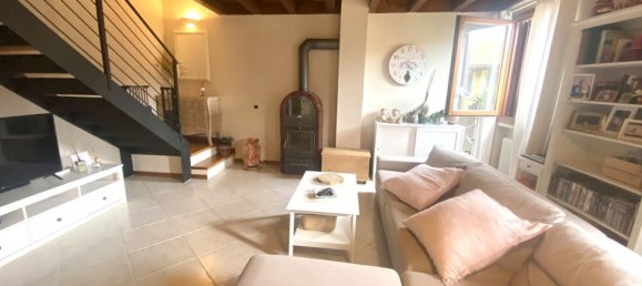 3 bedrooms Duplex in Malo, Italy No. 376881 5