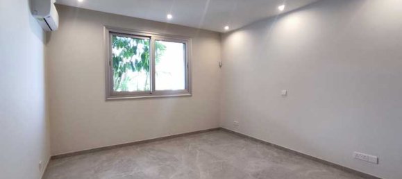 Casa de 4 dormitorios en Limassol, Cyprus No. 6817 3