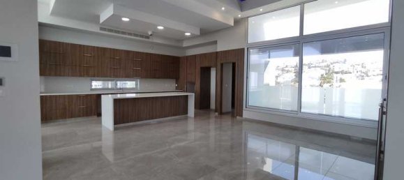 Casa de 4 dormitorios en Limassol, Cyprus No. 6817 16