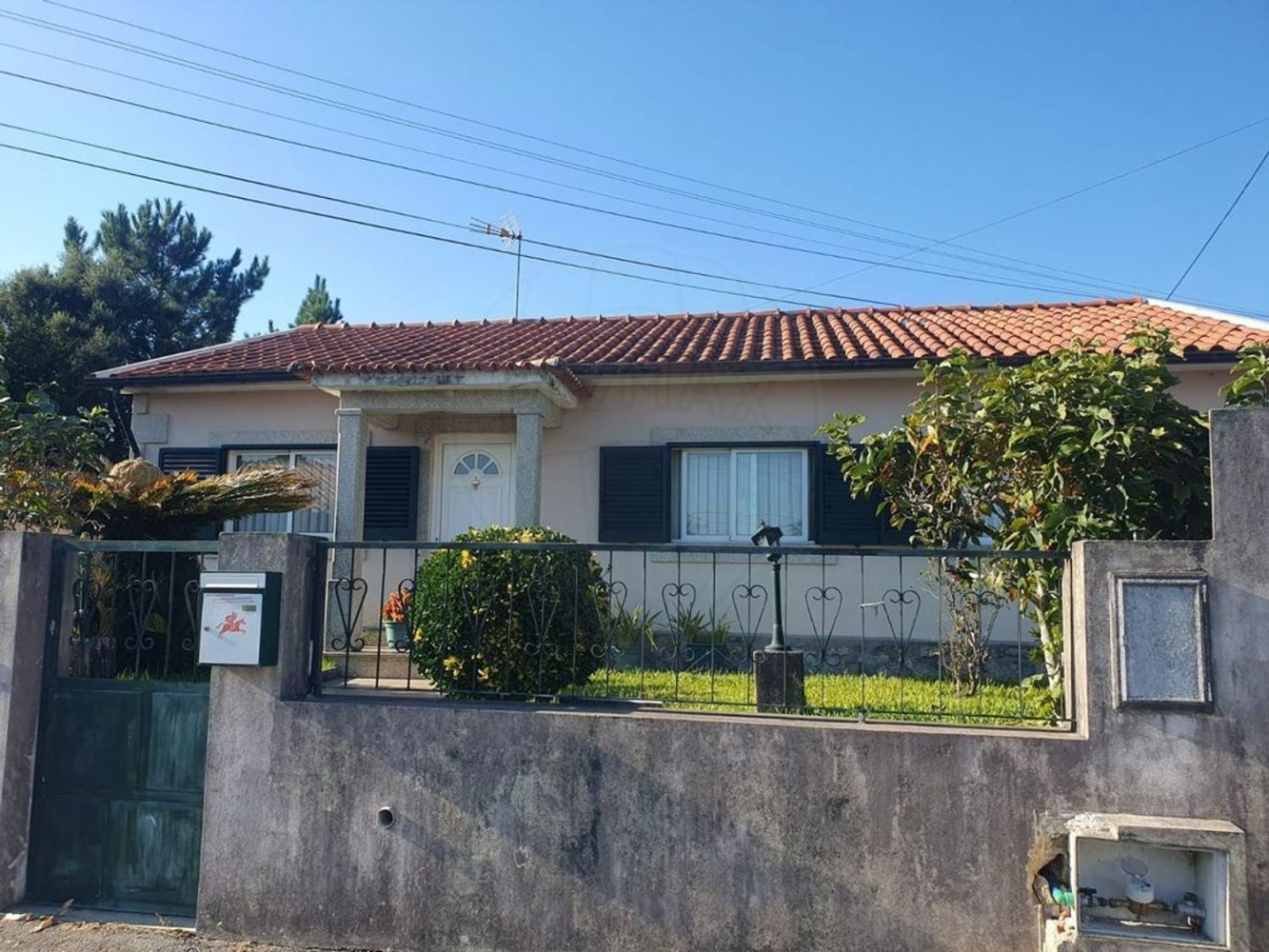 4 chambres Maison à Roriz, Portugal No. 38566