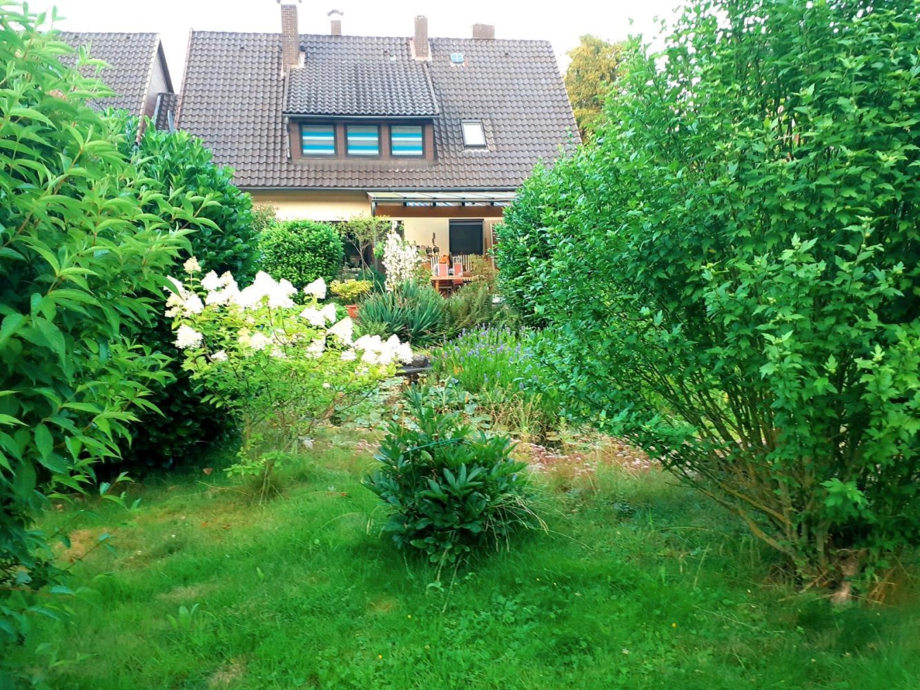 Таунхаус с 3 спальнями в Шаумбург, Германия № 308960