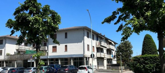 4 bedrooms Apartment in Cerro al Lambro, Italy No. 360685 4