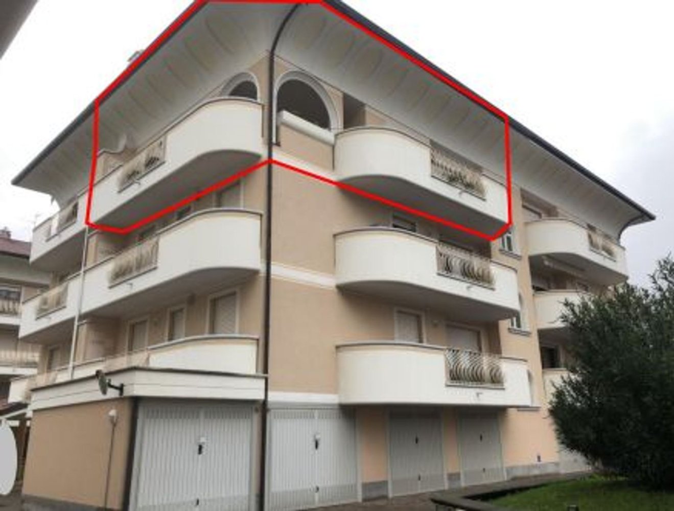 3 rooms Duplex in Mesero, Italy No. 166925