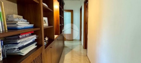 5 rooms Apartment in Palermo, Italy No. 89030 24