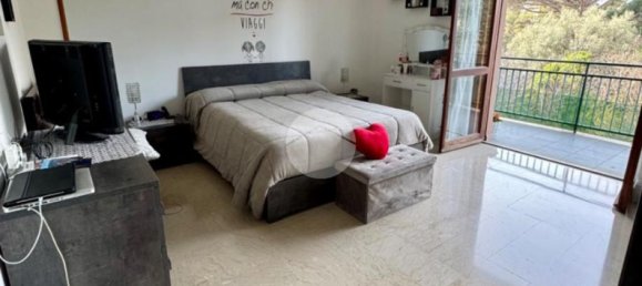 5 rooms Apartment in Palermo, Italy No. 89030 28