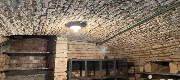 3 Schlafzimmer Haus in Yrouerre, France, Nr. 202023 16