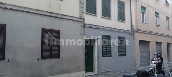 Studio in Livorno, Italy, Nr. 48296 2
