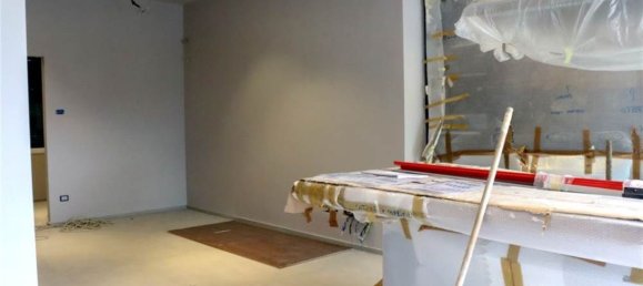 Apartamento de 3 divisões em Seregno, Italy N.º 47065 10