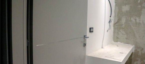 Apartamento de 3 divisões em Seregno, Italy N.º 47065 17