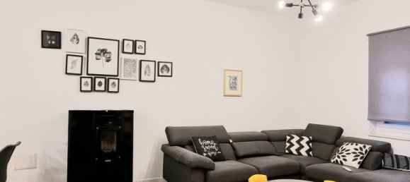 2-salle Appartement à Porto Torres, Italy No. 278506 3
