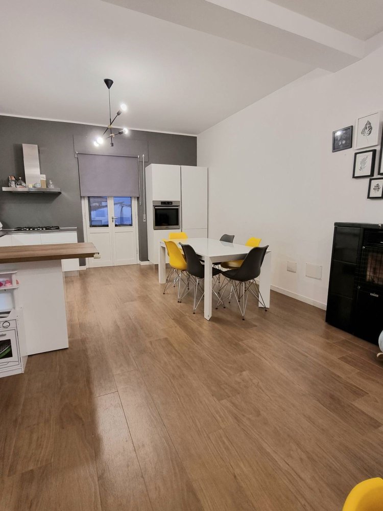 2-salle Appartement à Porto Torres, Italy No. 278506