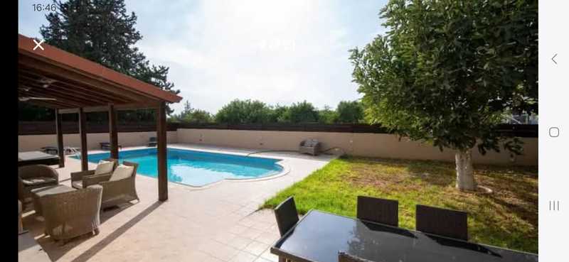 Propiedad comercial de 5 dormitorios en Limassol, Cyprus No. 67982