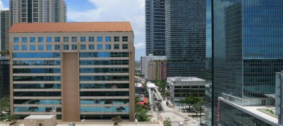 1 dormitorio propiedad comercial en venta en Miami, Miami-Dade, Florida, USA № 613175 19