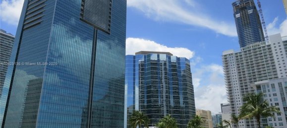 1 dormitorio propiedad comercial en venta en Miami, Miami-Dade, Florida, USA № 613175 17