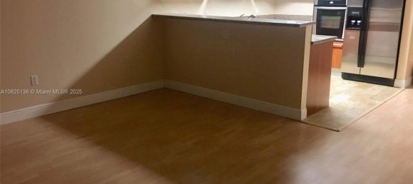 1 dormitorio propiedad comercial en venta en Miami, Miami-Dade, Florida, USA № 613175 10