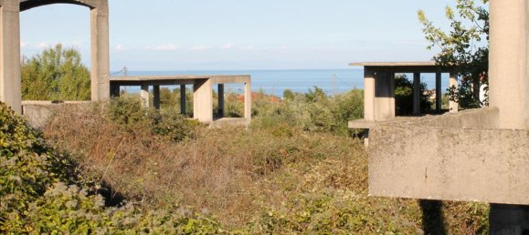 1100m² Property in Pieria, Greece No. 5894 6