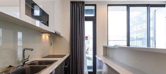 2 rooms Office in District 1, Vietnam No. 17916 11