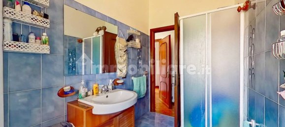 3 bedrooms Apartment in Rome, Italy No. 376268 16