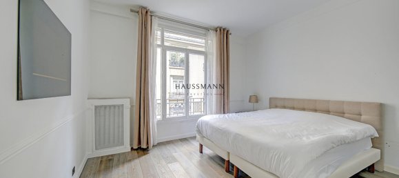 3 bedrooms Apartment in Paris, France No. 169281 8