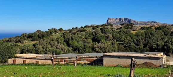 3 bedrooms House in Sant Llorenc Des Cardassar, Spain No. 157013 3