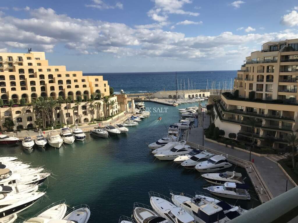 3 chambres Appartement à Saint Julian's, Malta No. 3392