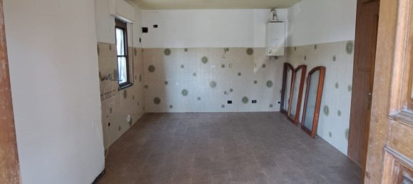 5-salle Appartement à Arezzo, Italy No. 49400 16