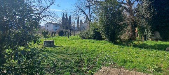 5-salle Appartement à Arezzo, Italy No. 49400 2