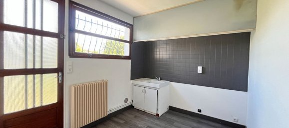 3 bedrooms House in Saint-Loubes, France No. 291921 7