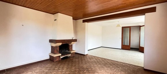 3 bedrooms House in Saint-Loubes, France No. 291921 8