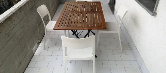 3 rooms Apartment in Massa, Italy No. 192953 3