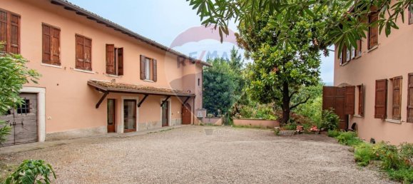 10 bedrooms House in Calvagese della Riviera, Italy No. 308690 5