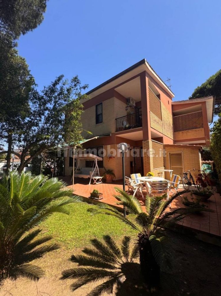 3 Schlafzimmer Villa in San Felice Circeo, Italy, Nr. 331112