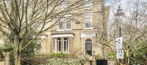 2 bedrooms Apartment in London, United Kingdom No. 5365 2