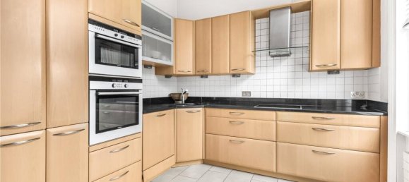 2 bedrooms Apartment in London, United Kingdom No. 5365 5