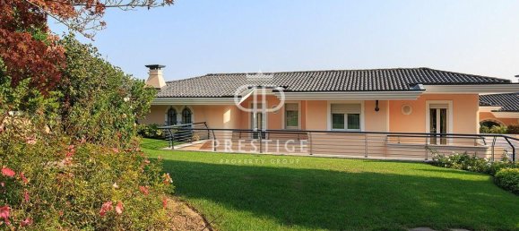 7 غرف نوم فيلا في Toscolano Maderno, Italy رقم 129462 7