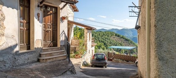 Apartamento de 5 dormitorios en Cittaducale, Italy No. 360197 4