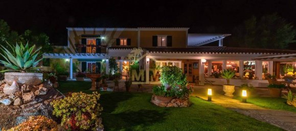 5 bedrooms Villa in Menorca, Spain No. 82329 3