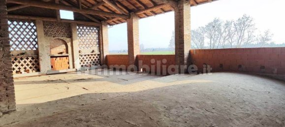 6 bedrooms House in San Giorgio Piacentino, Italy No. 190207 6