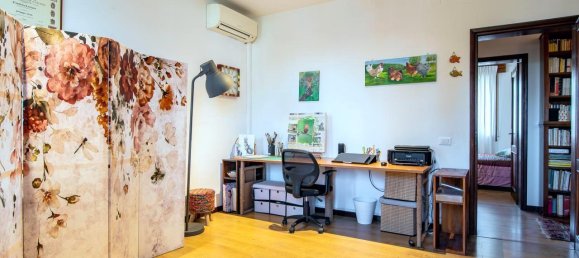 5 rooms Villa in Padua, Italy No. 39306 12