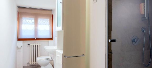 5 rooms Villa in Padua, Italy No. 39306 21