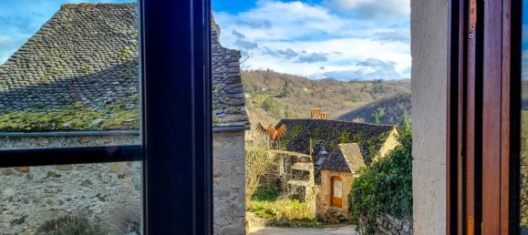 5 bedrooms House in Aveyron, France No. 338769 10