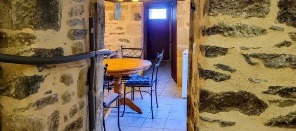 5 bedrooms House in Aveyron, France No. 338769 13