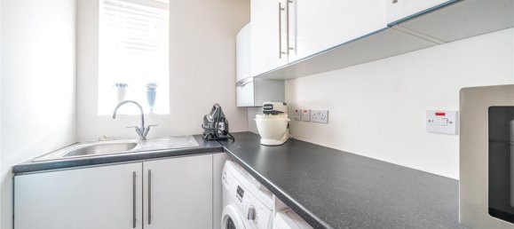 2 bedrooms Bungalow in Barnet, United Kingdom No. 6488 15