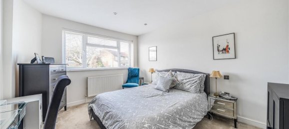 2 bedrooms Bungalow in Barnet, United Kingdom No. 6488 11