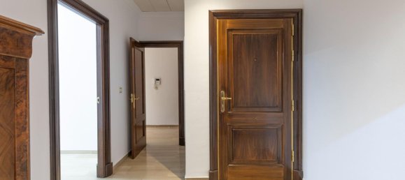 500m² Office in Granada, Spain No. 170913 6