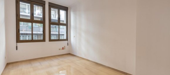 500m² Office in Granada, Spain No. 170913 29