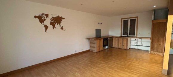 4 bedrooms Villa in Vesly, France No. 205467 7