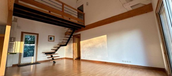 4 bedrooms Villa in Vesly, France No. 205467 3