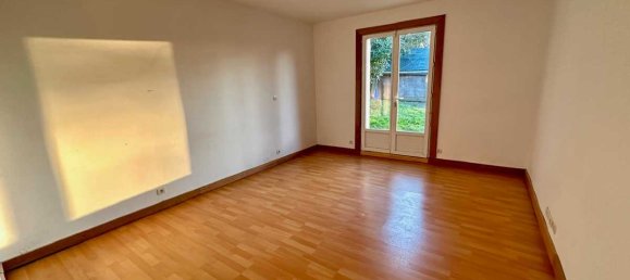 4 bedrooms Villa in Vesly, France No. 205467 9