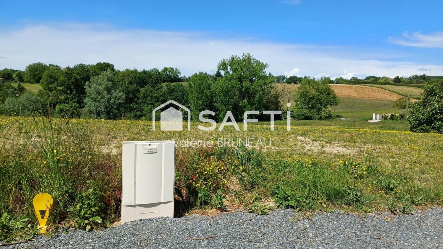 Grundstück in Realmont, France 1300m², Nr. 63546